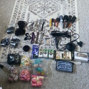 Haircare Bundle (Blowdryer/Curlers/Ponytail Extensions/Brushes/Headbands)